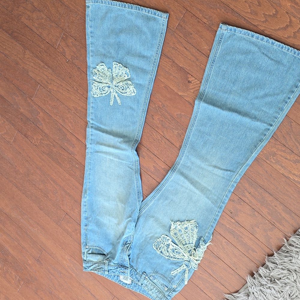 Butterfly jeans